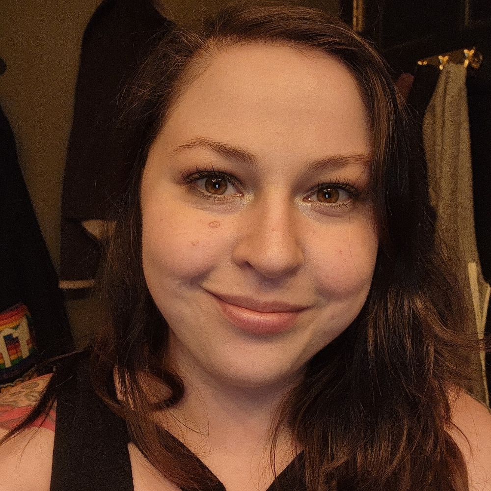 Meet your Posher, Kara